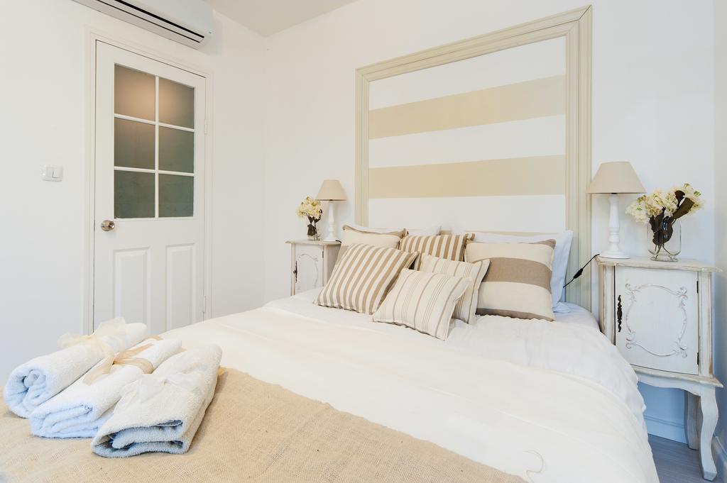 Chic 3Br Apt W Sauna & Parking On The Beach By Sea N' Rent Tel Aviv-Jaffa Zimmer foto