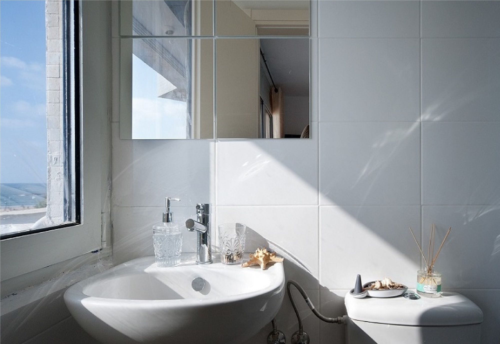 Chic 3Br Apt W Sauna & Parking On The Beach By Sea N' Rent Tel Aviv-Jaffa Exterior foto